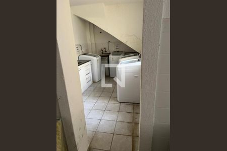 Casa à venda com 4 quartos, 240m² em Vila Mariana, São Paulo