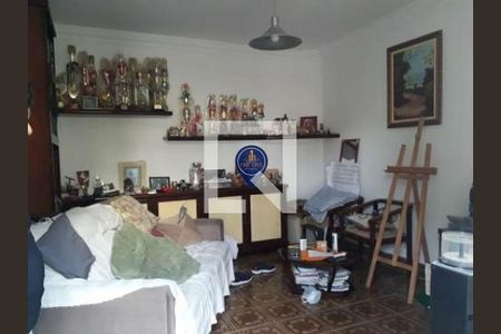 Casa à venda com 4 quartos, 217m² em Vila Deodoro, São Paulo