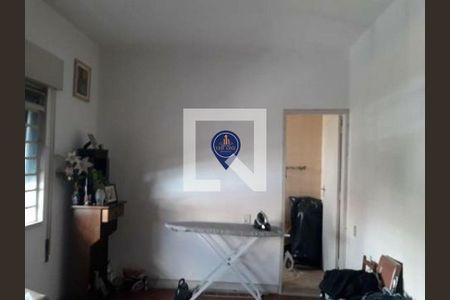 Casa à venda com 4 quartos, 217m² em Vila Deodoro, São Paulo