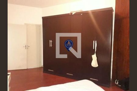 Casa à venda com 4 quartos, 217m² em Vila Deodoro, São Paulo