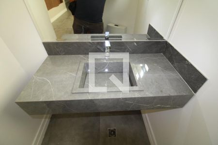 Lavabo de casa para alugar com 3 quartos, 400m² em Casa Verde, São Paulo