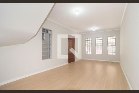 Sala de casa para alugar com 4 quartos, 150m² em Vila Regente Feijó, São Paulo