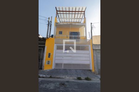 Fachada e Placa de casa para alugar com 4 quartos, 182m² em Vila Siria, São Paulo