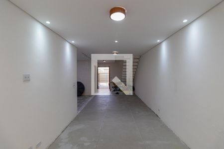 Sala de casa à venda com 4 quartos, 182m² em Vila Siria, São Paulo