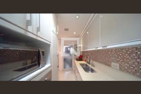 Apartamento à venda com 3 quartos, 108m² em Vila Bertioga, São Paulo