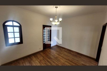 Casa à venda com 3 quartos, 120m² em Cerqueira César, São Paulo