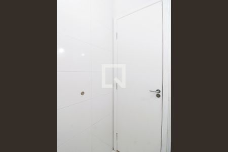 Banheiro de apartamento para alugar com 2 quartos, 32m² em Vila Mazzei, São Paulo