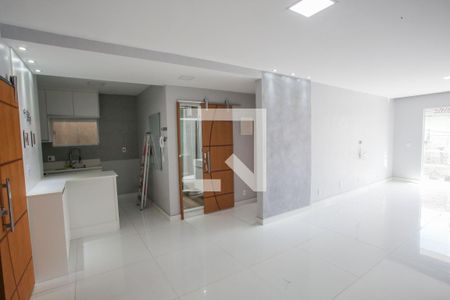 Sala de casa para alugar com 3 quartos, 180m² em Taquara, Rio de Janeiro