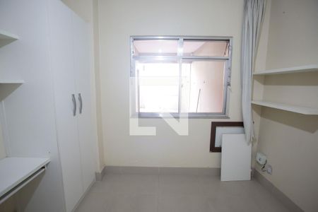 Quarto 2  de casa para alugar com 2 quartos, 120m² em Taquara, Rio de Janeiro