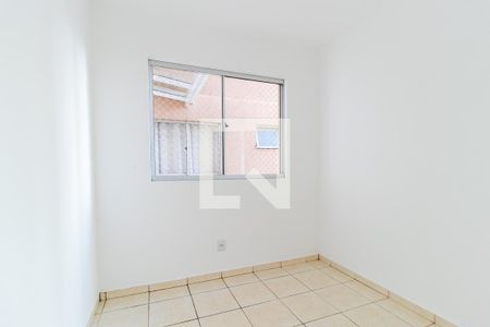 Quarto 2 de apartamento para alugar com 2 quartos, 44m² em Afonso Pena, São José dos Pinhais