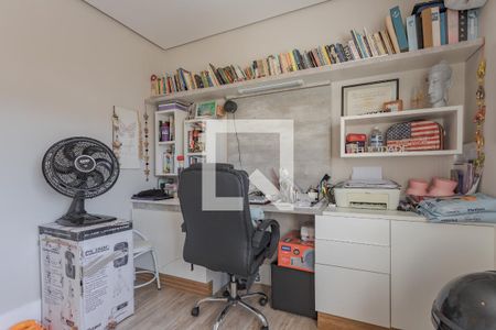 Quarto 1 de apartamento à venda com 3 quartos, 209m² em Rio Branco, Porto Alegre