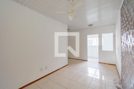 Sala de casa à venda com 1 quarto, 75m² em São José, Canoas