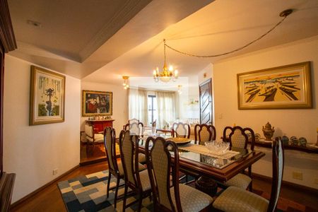 Sala de apartamento à venda com 3 quartos, 180m² em Vila Bastos, Santo André