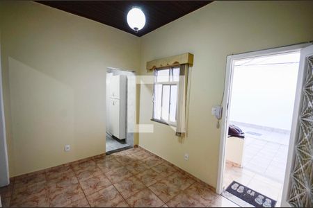 Sala de casa para alugar com 1 quarto, 30m² em Vila Isabel, Rio de Janeiro