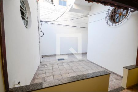 Vista da Sala de casa para alugar com 1 quarto, 30m² em Vila Isabel, Rio de Janeiro