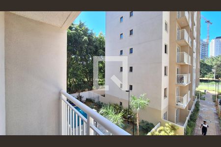 Varanda de apartamento para alugar com 1 quarto, 26m² em Parque Industrial Tomas Edson, São Paulo