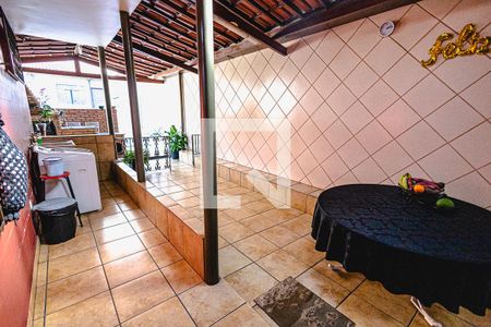 Area de serviço de casa para alugar com 4 quartos, 315m² em Itapoã, Belo Horizonte