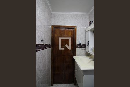 Banheiro Social de casa à venda com 2 quartos, 94m² em Suiço, São Bernardo do Campo