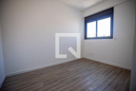 Suíte  de apartamento à venda com 4 quartos, 131m² em Lourdes, Belo Horizonte