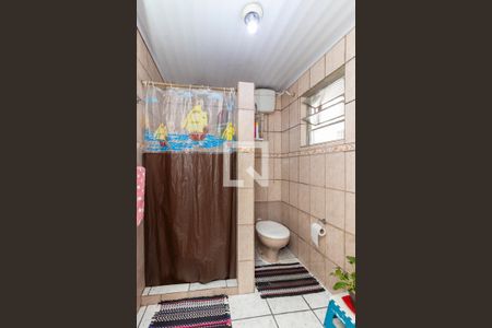 Casa 01 - Banheiro de casa à venda com 7 quartos, 200m² em Vila Verde, São Paulo