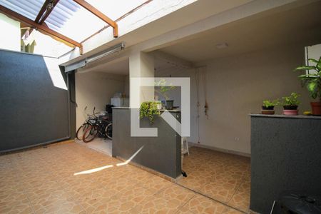 Quintal de casa para alugar com 3 quartos, 140m² em Vila do Castelo, São Paulo
