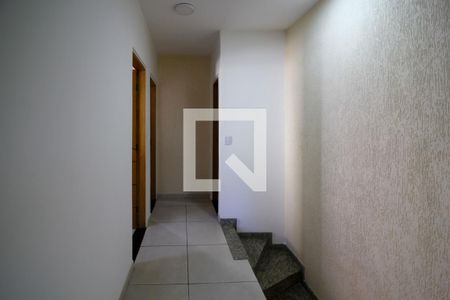 Hall de casa para alugar com 3 quartos, 140m² em Vila do Castelo, São Paulo