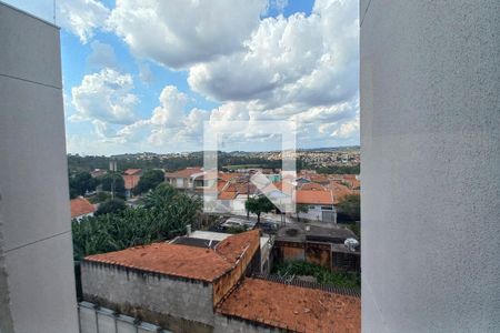 Vista da Sala de apartamento para alugar com 2 quartos, 52m² em Parque São Jorge, Campinas