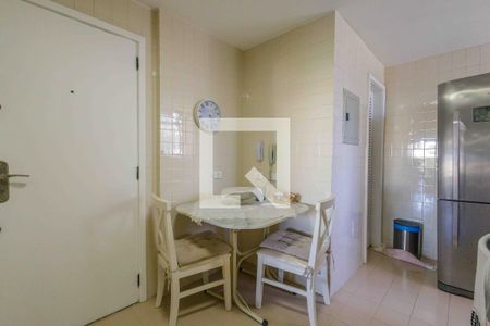 Cozinha de apartamento à venda com 4 quartos, 140m² em Recreio dos Bandeirantes, Rio de Janeiro