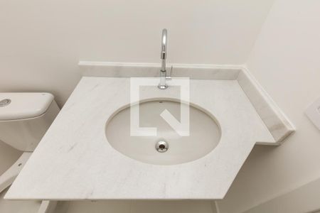 Banheiro de kitnet/studio à venda com 1 quarto, 28m² em República, São Paulo