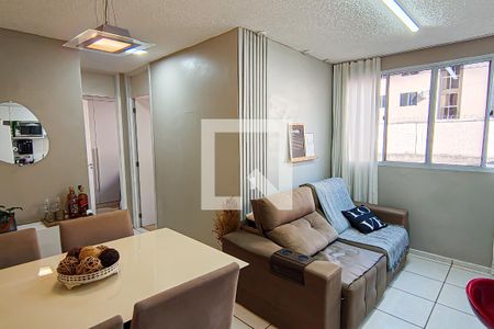 Sala de apartamento à venda com 2 quartos, 45m² em Curicica, Rio de Janeiro