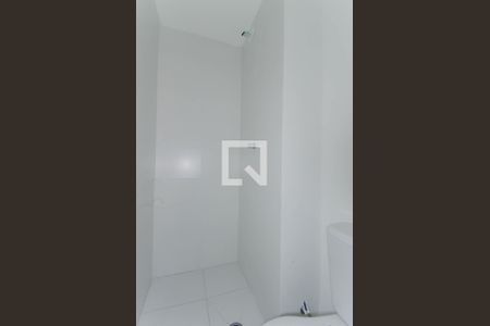 Banheiro de apartamento à venda com 2 quartos, 32m² em Parque Novo Mundo, Guarulhos