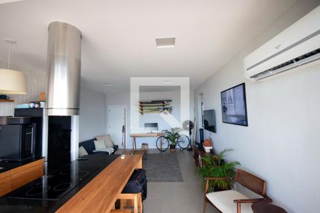 Cozinha de apartamento para alugar com 1 quarto, 72m² em Barra da Tijuca, Rio de Janeiro