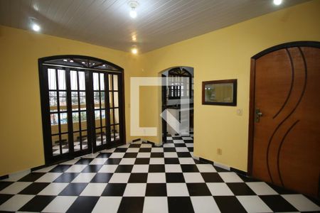 Sala de apartamento para alugar com 3 quartos, 110m² em Brás de Pina, Rio de Janeiro