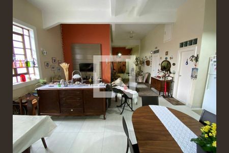 Casa à venda com 5 quartos, 360m² em Jardim da Gloria, São Paulo