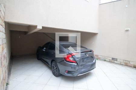 Garagem de casa à venda com 4 quartos, 343m² em Cabral, Contagem