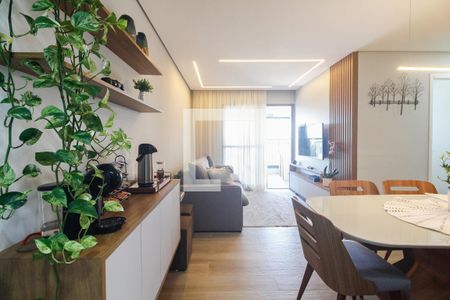 Sala de apartamento à venda com 3 quartos, 81m² em Vila Zilda, São Paulo