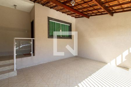Garagem de casa à venda com 3 quartos, 140m² em Jardim Leila, Guarulhos