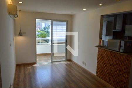 Sala de apartamento para alugar com 2 quartos, 65m² em Jacarepaguá, Rio de Janeiro
