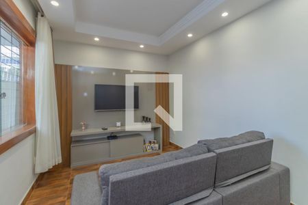 Sala de casa à venda com 3 quartos, 277m² em Horto, Belo Horizonte
