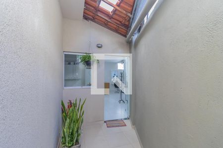 Área comum de casa à venda com 3 quartos, 277m² em Horto, Belo Horizonte