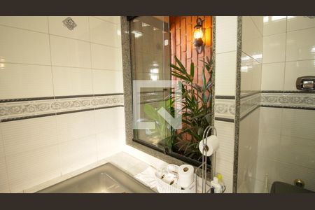 Banheiro da Suíte de casa à venda com 3 quartos, 300m² em Vila Formosa, São Paulo
