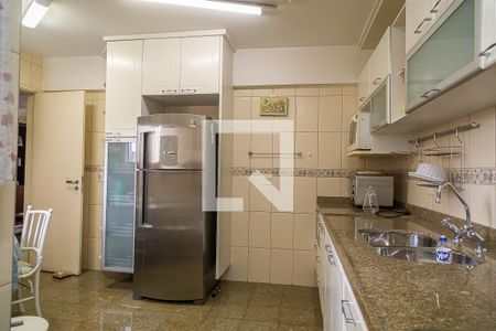 Cozinha  de apartamento à venda com 3 quartos, 146m² em Vila Alexandria, São Paulo