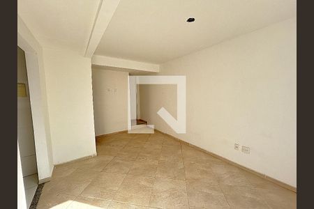 Sala de casa para alugar com 2 quartos, 62m² em Abolição, Rio de Janeiro