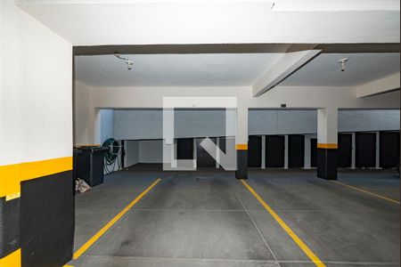 Área comum -  Estacionamento de apartamento à venda com 3 quartos, 110m² em Coração Eucarístico, Belo Horizonte