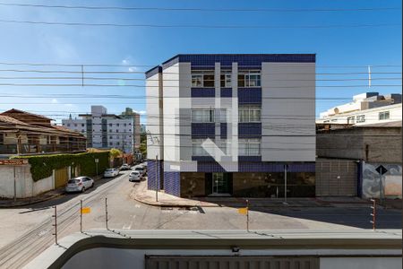 Vista do Quarto 1 de apartamento à venda com 3 quartos, 110m² em Coração Eucarístico, Belo Horizonte
