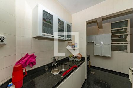 Cozinha de apartamento à venda com 3 quartos, 110m² em Coração Eucarístico, Belo Horizonte