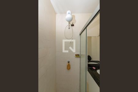 Banheiro Social de apartamento à venda com 3 quartos, 110m² em Coração Eucarístico, Belo Horizonte