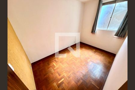 Quarto 2 de apartamento à venda com 2 quartos, 50m² em Planalto, Belo Horizonte