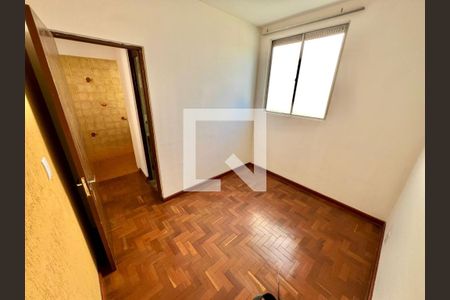Quarto 1 de apartamento à venda com 2 quartos, 50m² em Planalto, Belo Horizonte