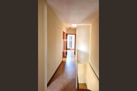 Casa à venda com 3 quartos, 212m² em Cidade São Francisco, São Paulo